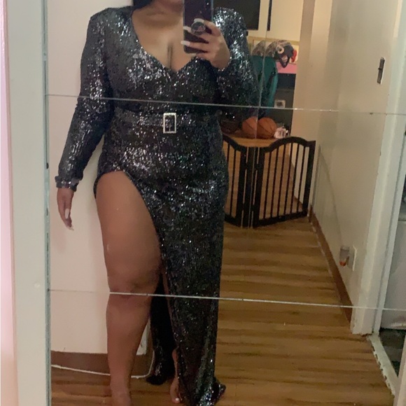 Custom black sequin gown with diamonte buckle - Picture 1 of 9